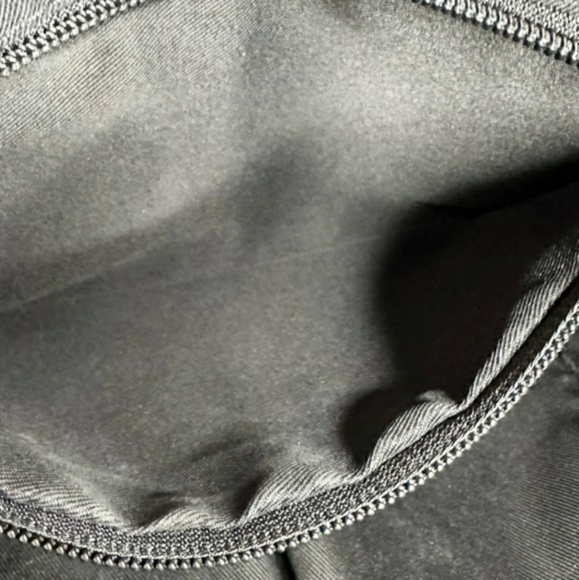 Frye and Co. Black Vegan Leather Shoulder Bag 13X10 - Picture 9 of 11